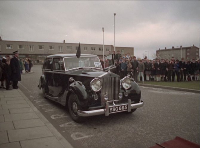 1949 Rolls-Royce Silver Wraith SWB Limousine by H.J.Mulliner [WFC82]