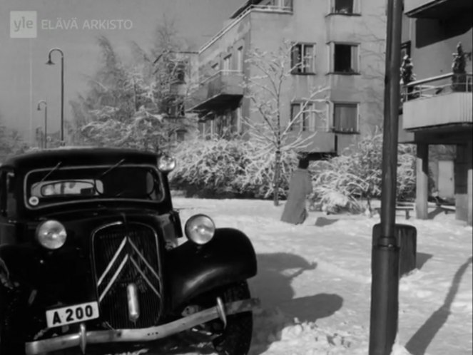 1948 Citroën Berline 11 'Gangstercittra' [11 B]