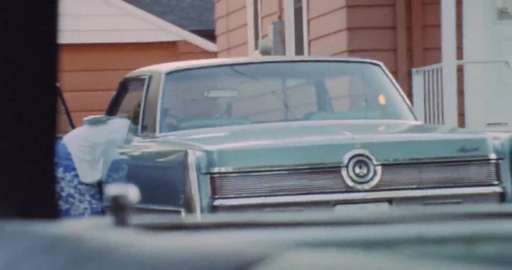 1968 Imperial Crown Four-Door Hardtop [DY1-M-43]