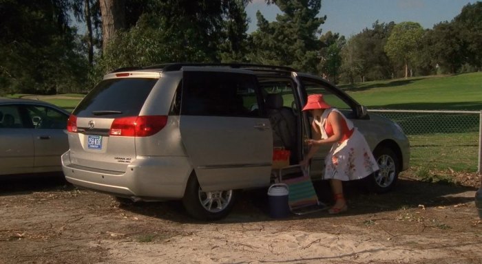 2004 Toyota Sienna XLE Limited AWD [MCL20]