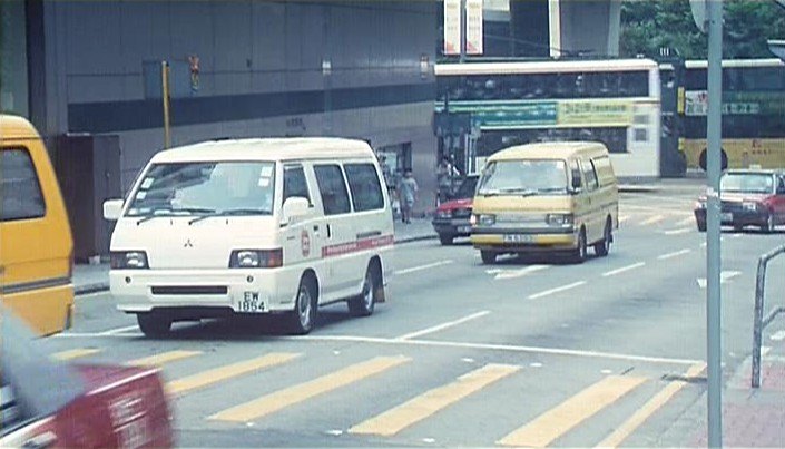 1987 Mitsubishi L-300 [P10]