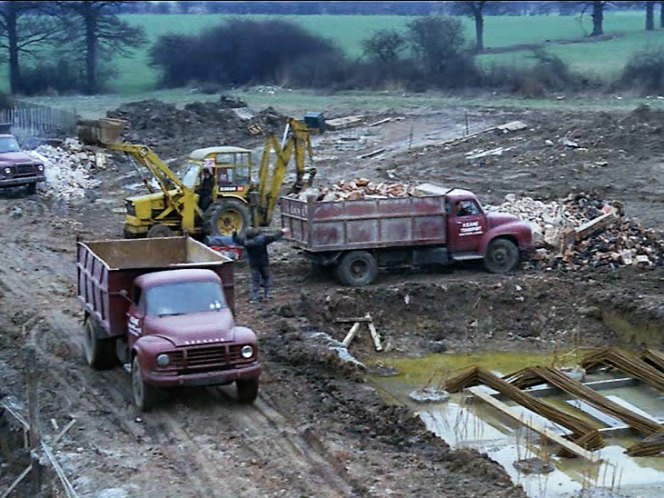 Whitlock Dinkum Digger 60/66