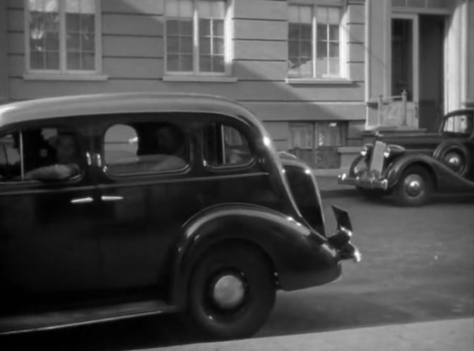 1936 Oldsmobile Six 4-door Touring Sedan [F-36]