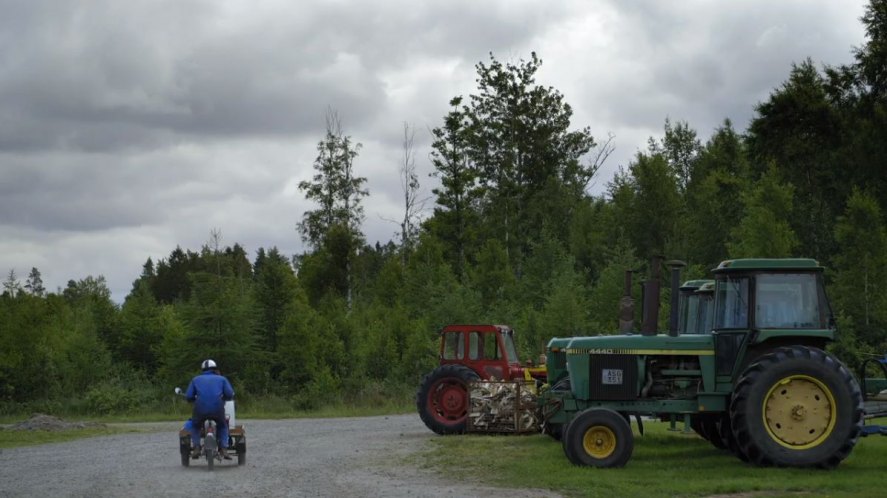 John Deere 4440