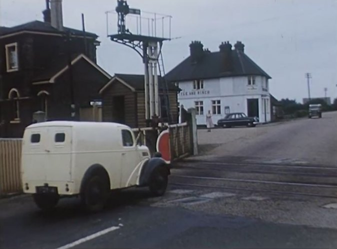 1945 Fordson 5cwt Van [E04C]