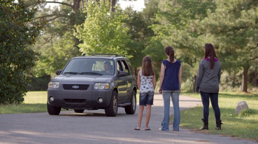 2005 Ford Escape XLS [U204]