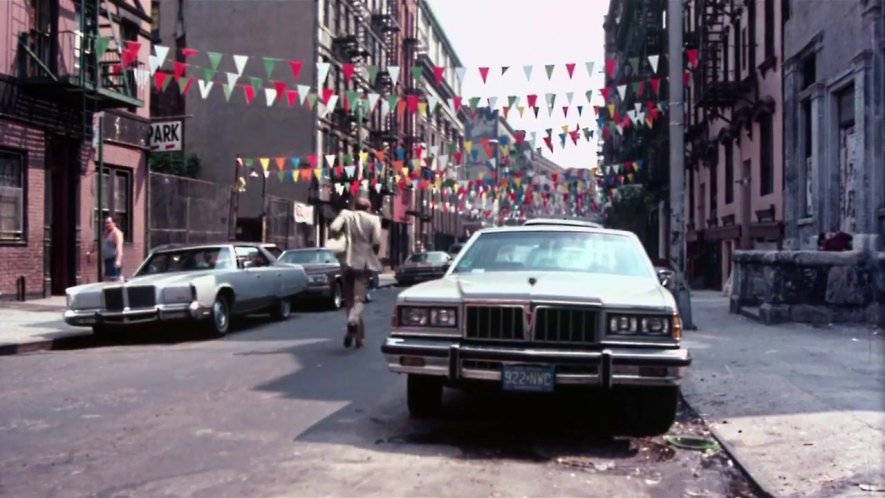 1976 Chrysler New Yorker Brougham 4-Door Hardtop [CS43]