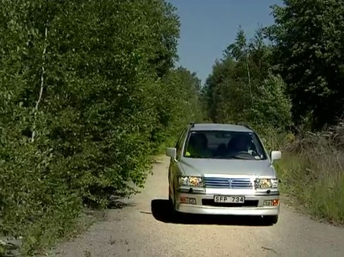 2001 Mitsubishi Space Wagon 2.4 GLX [N84W]