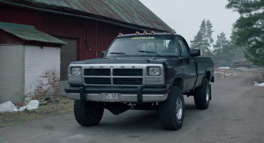 1992 Dodge Power Ram W-250 Regular Cab [AW]