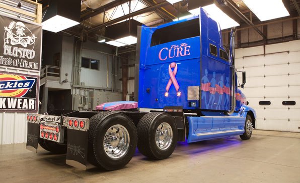 1999 International 9400 Eagle 'For the Cure'