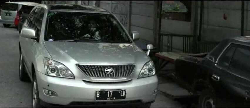 2003 Toyota Harrier [XU30]