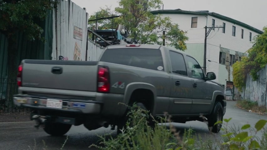 2006 Chevrolet Silverado HD K-2500HD Crew Cab [GMT880]