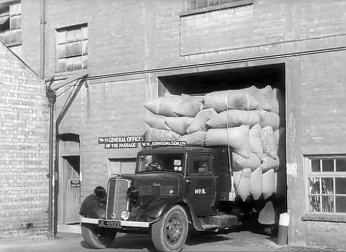 1938 Commer N5