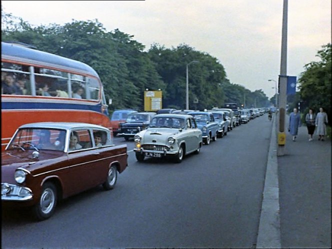 1960 Ford Anglia Deluxe [105E]