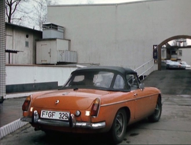 1971 MG B Roadster [ADO23]