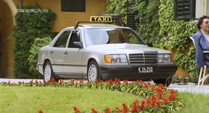 1985 Mercedes-Benz [W124]