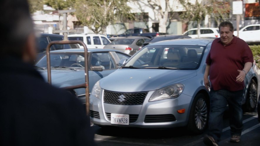 2011 Suzuki Kizashi SE [RE91S]