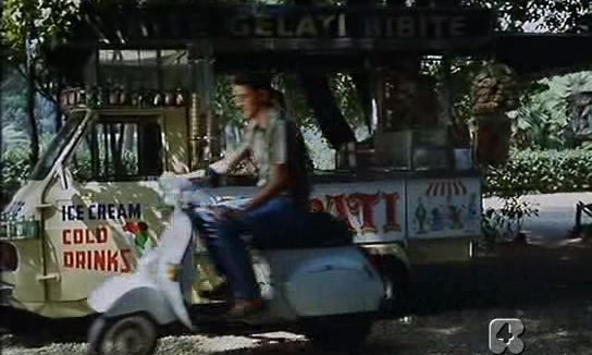 Piaggio Ape