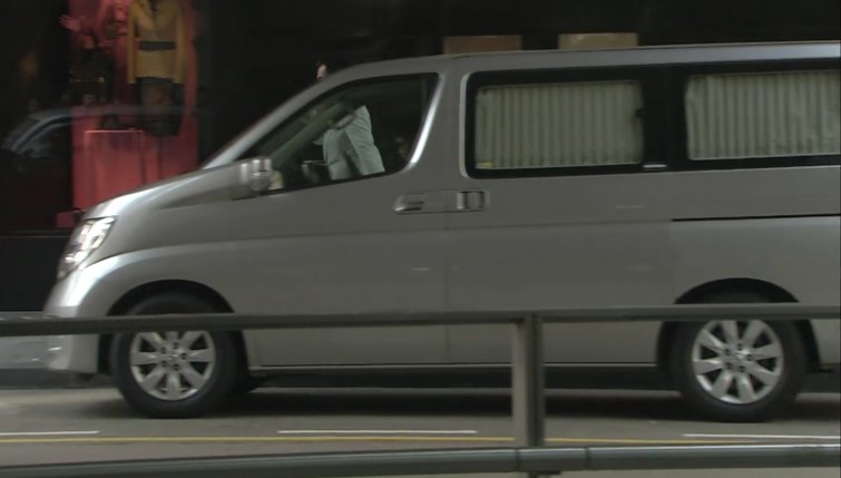 2002 Nissan Elgrand [E51]