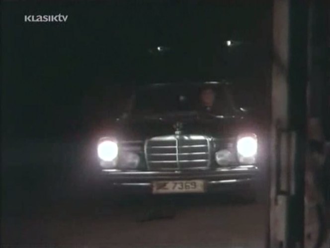 Mercedes-Benz [W115]