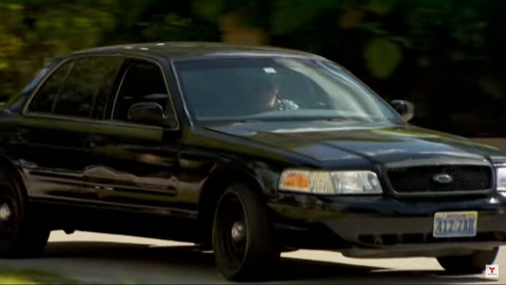 Ford Crown Victoria