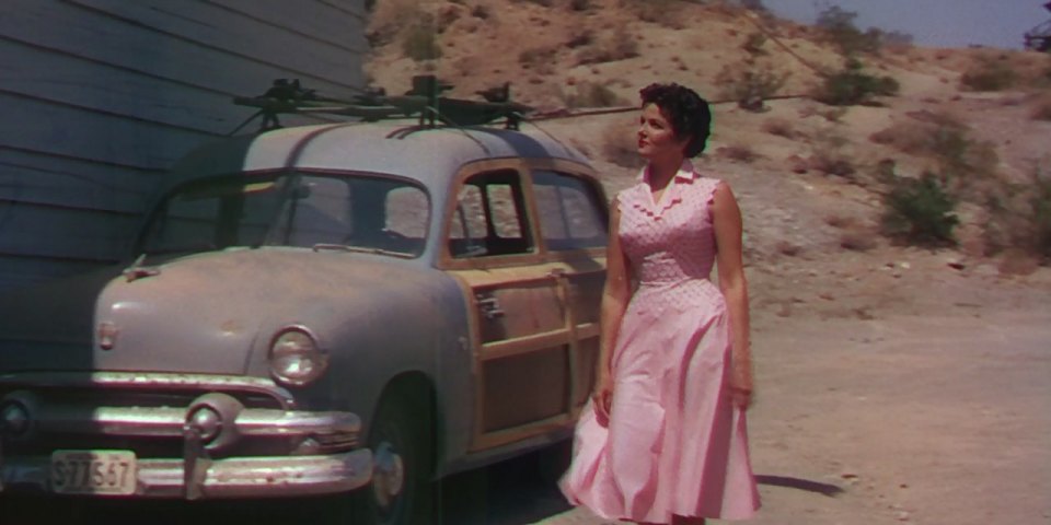 1951 Ford Custom Country Squire [79]