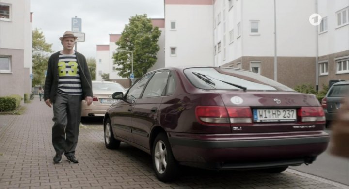 1992 Toyota Carina E GLi Liftback [T190]