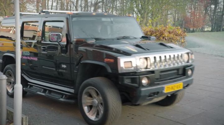 2003 Hummer H2 [GMT820]