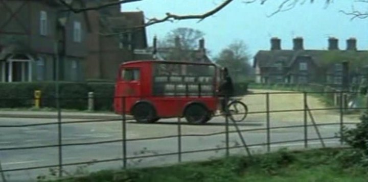 Morrison-Electricar D1 Milk Float