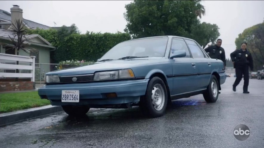 1989 Toyota Camry LE [SV21]