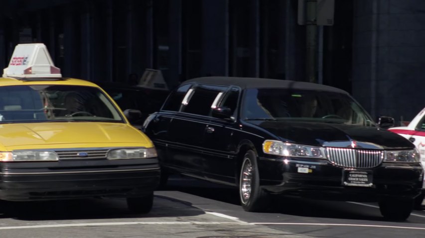 1998 Lincoln Town Car Stretched Limousine