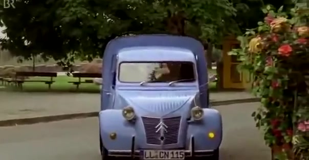 Citroën 2CV AK 400