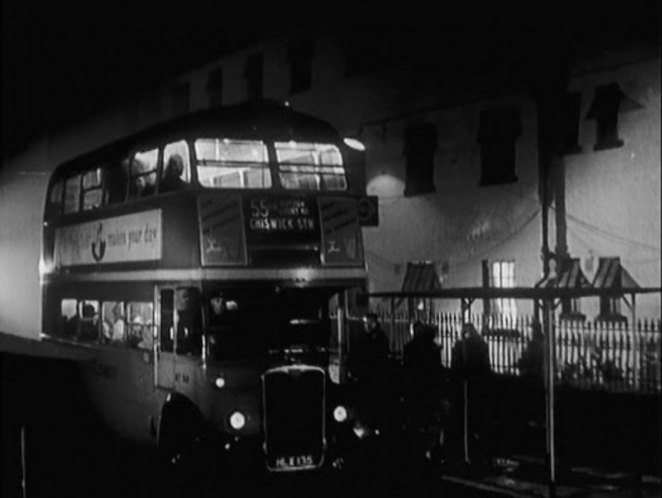 1948 AEC Regent III RT318 'Roofbox' Park Royal