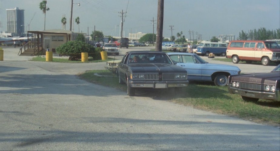 1967 Chevrolet Impala Sport Sedan [16439]