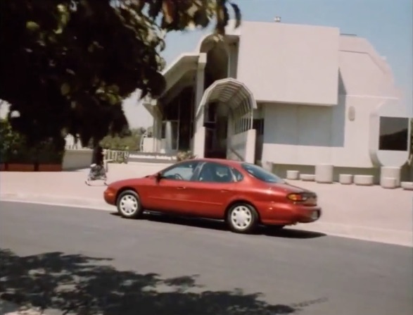 1996 Ford Taurus GL [DN101]