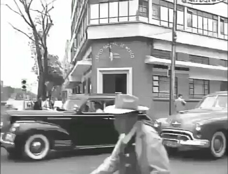 1941 Packard One-Twenty Touring Sedan [1901]