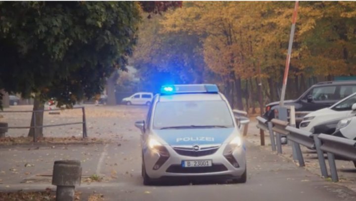 2015 Opel Zafira Tourer FuStW OSV Polizei Berlin [C]