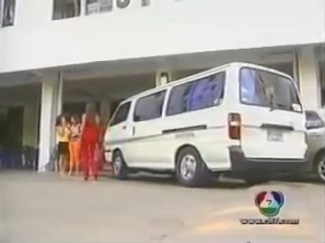 Toyota HiAce [H100]