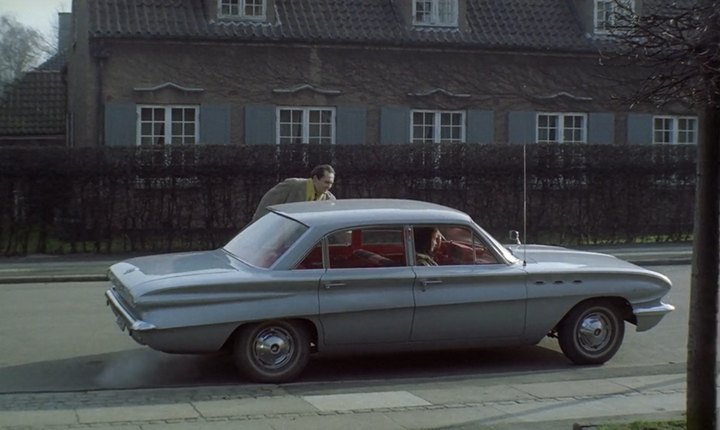 1961 Buick Special 4-door Sedan [4019]