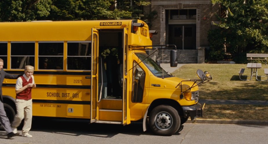 2004 Ford E-450 Super Duty Collins