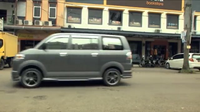 Suzuki APV [DN]