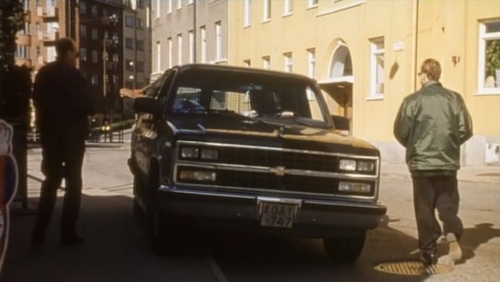 1990 Chevrolet Suburban Silverado [R/V-Series]