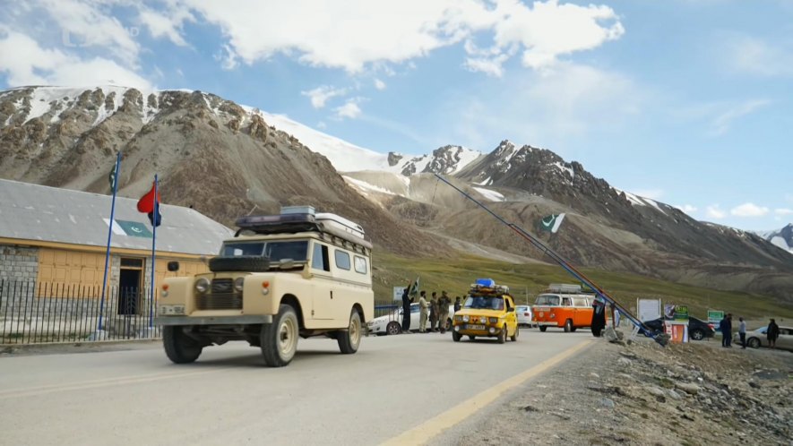 Land-Rover 109'' Series IIa Station Wagon