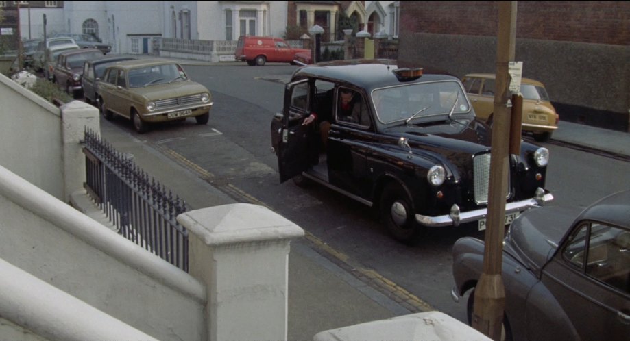 1971 Austin Maxi 1500 [ADO14]