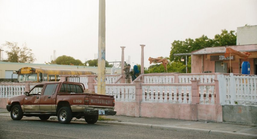 Mitsubishi L-200