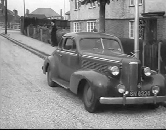 1937 LaSalle Coupe [37-5027]