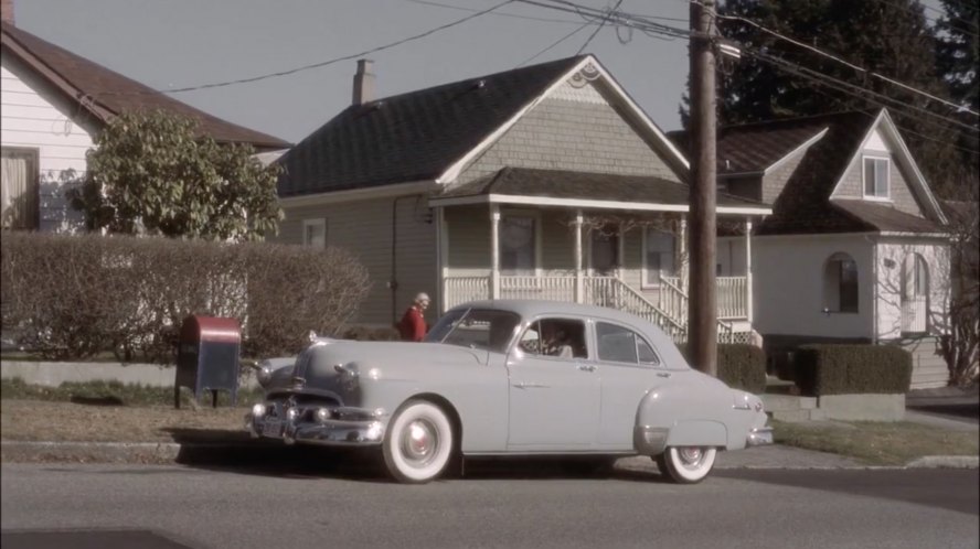 1951 Pontiac Chieftain 4-door Sedan [2569]