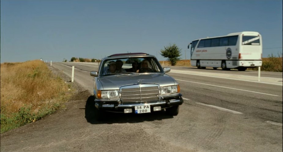 Mercedes-Benz O 403