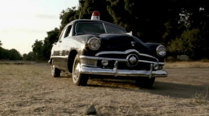 1950 Ford Custom De Luxe Fordor Sedan [73B]