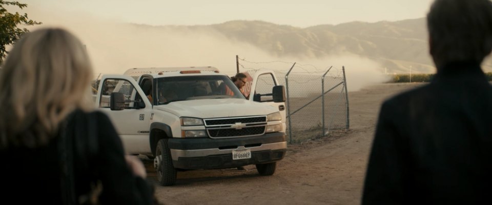 2006 Chevrolet Silverado HD C-3500 Regular Cab LS [GMT880]